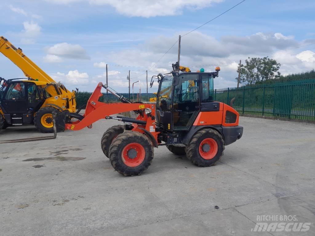 Kubota R 085 Radlader