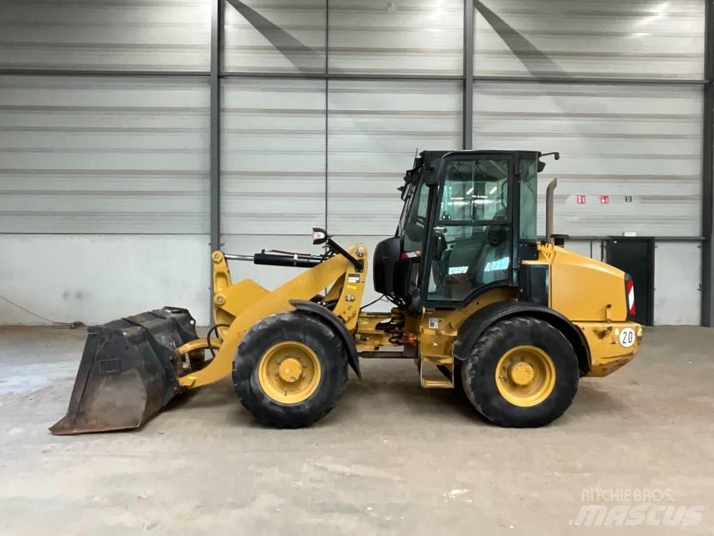 CAT 908 M Radlader