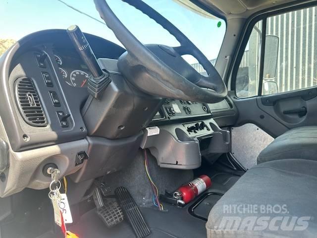 Freightliner M2 Bergungsfahrzeuge