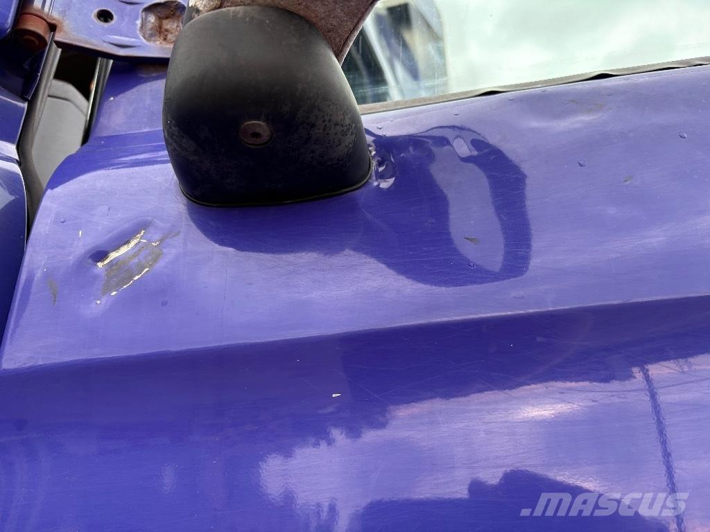 Scania 560. 6x4 Holzfahrzeuge