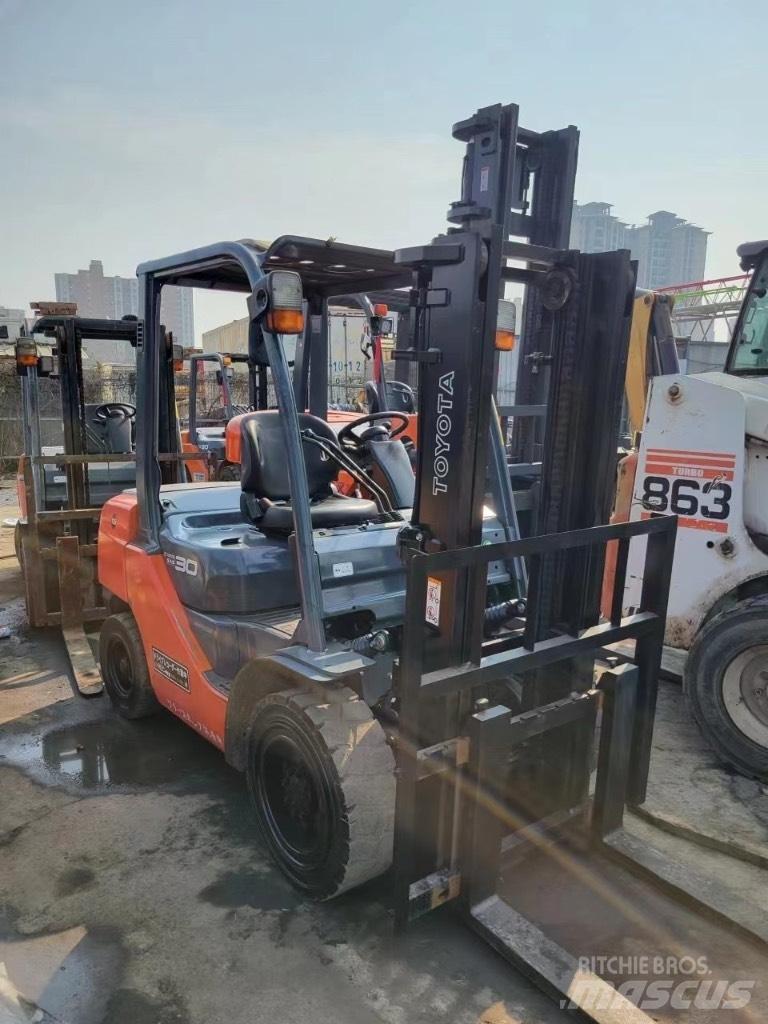 Toyota FD 30 8f Diesel Stapler