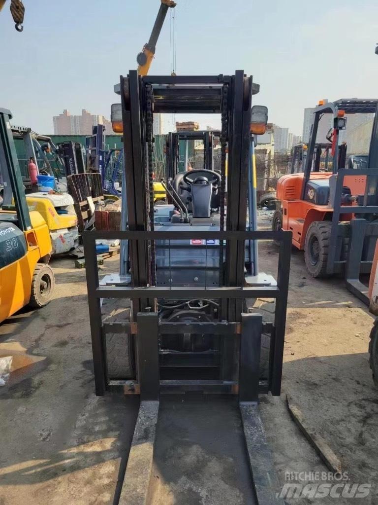 Toyota FD 30 8f Diesel Stapler