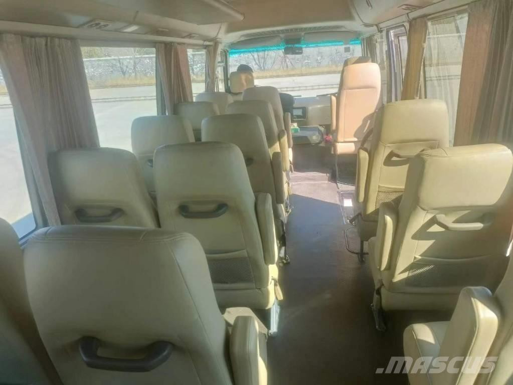 Toyota Coaster Bus Minibusse