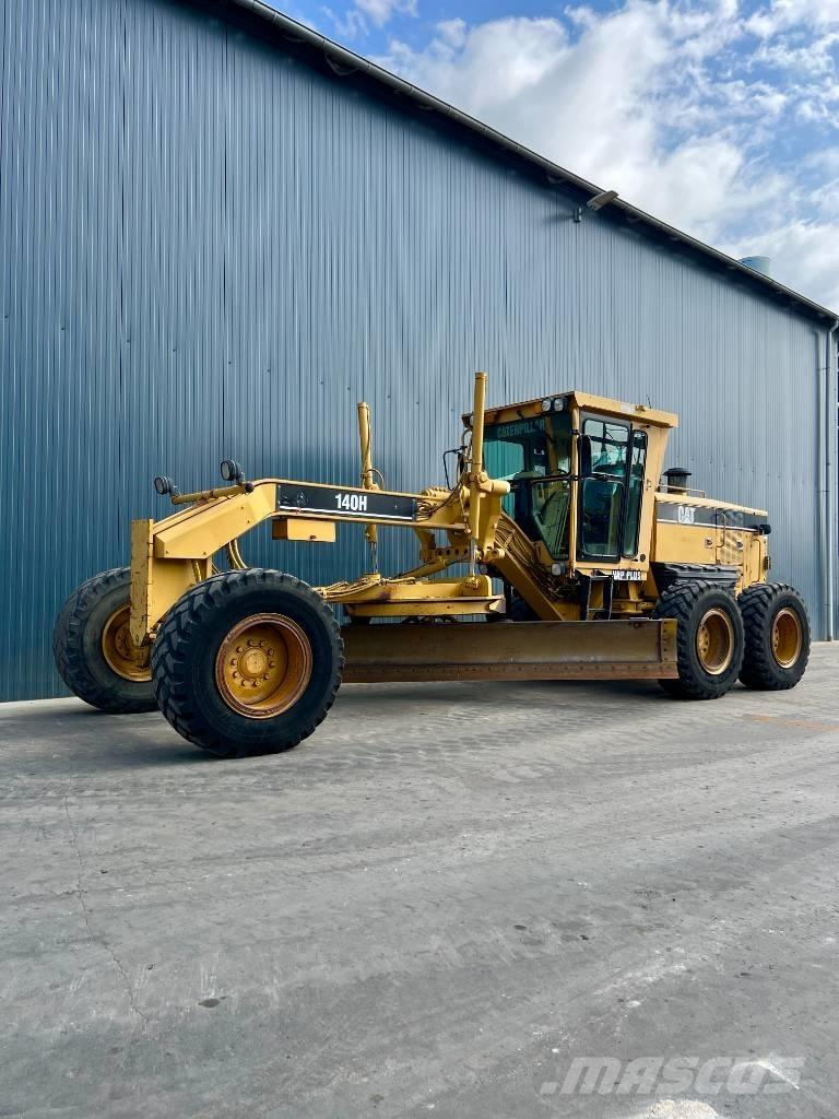 CAT 140H Grader