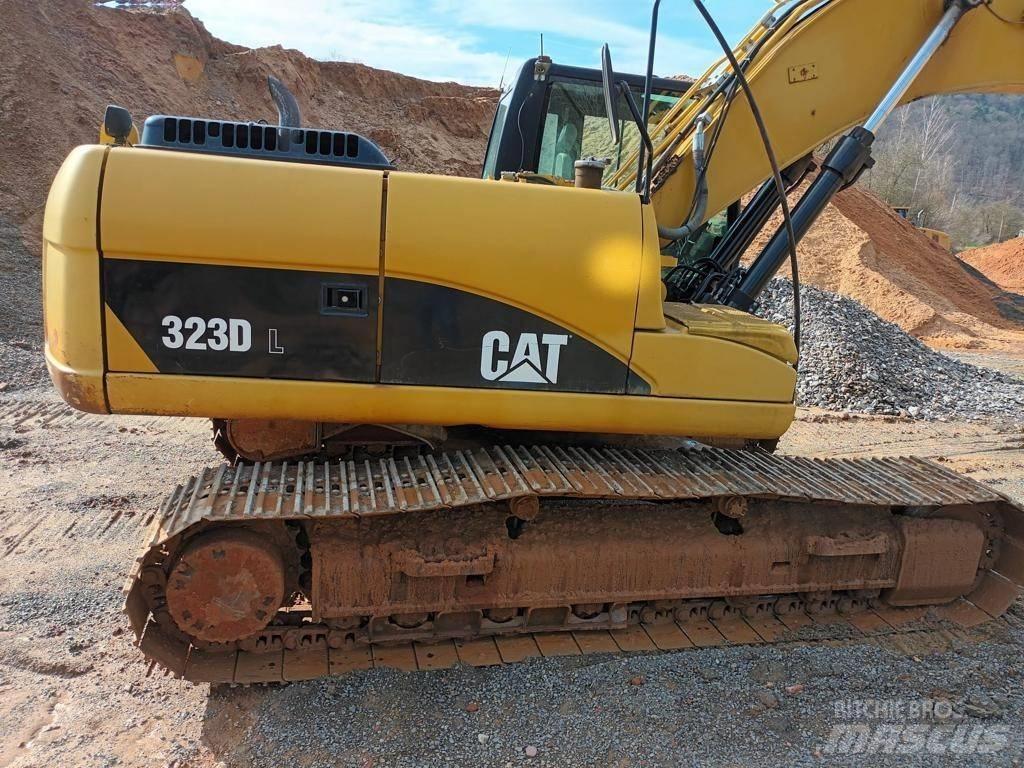 CAT 323 DL Raupenbagger