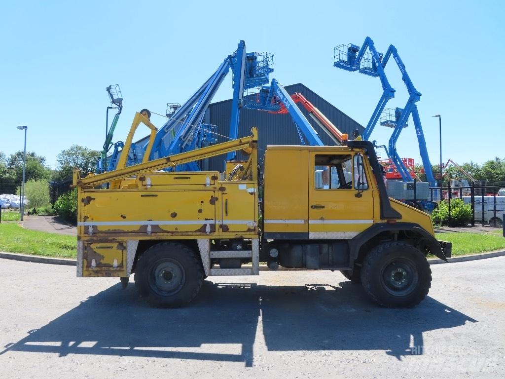 Unimog U 140 Andere Fahrzeuge