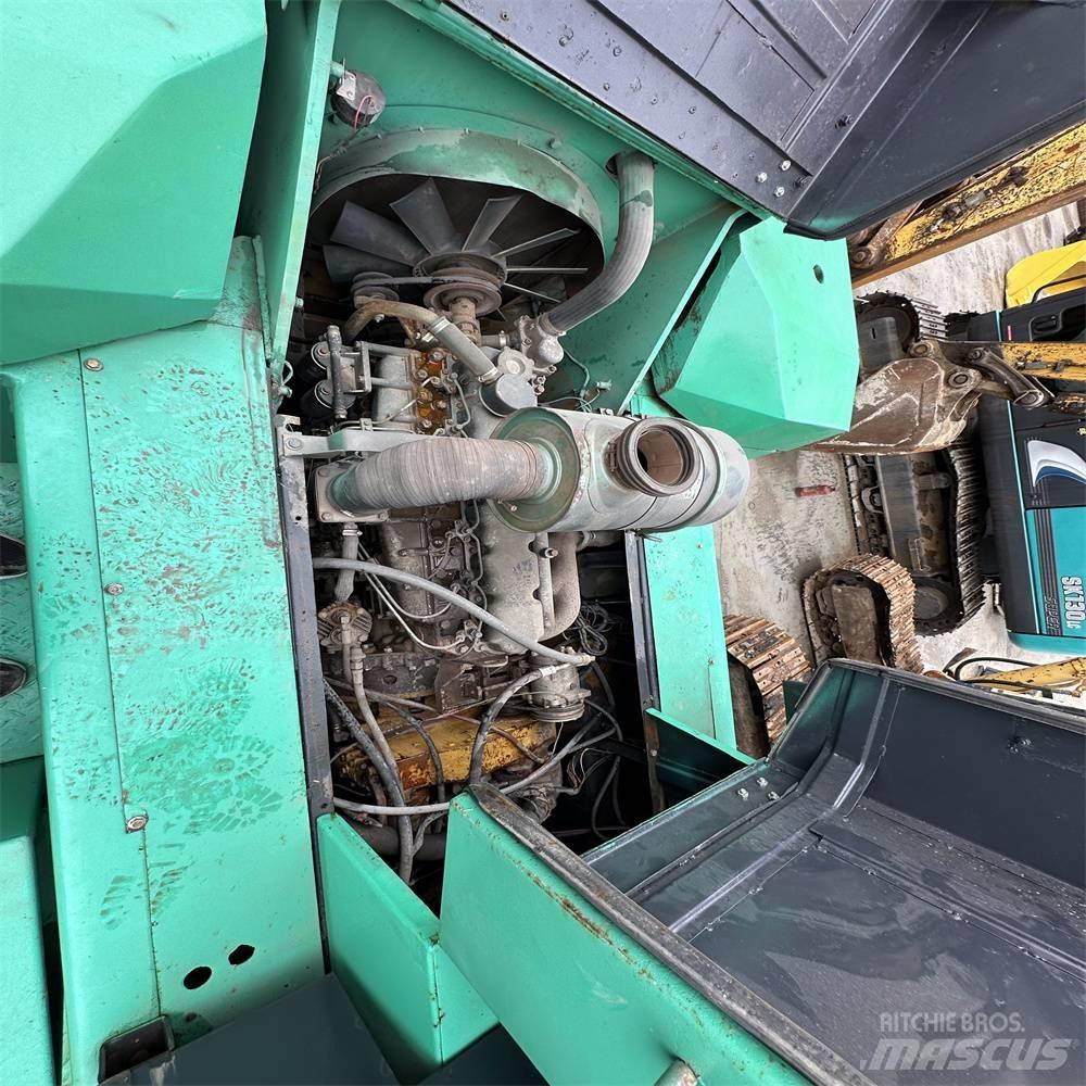 Mitsubishi FD160 Diesel Stapler
