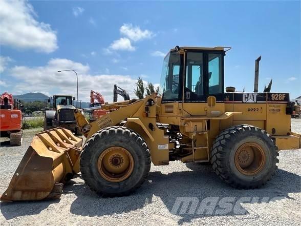 CAT 928F Radlader