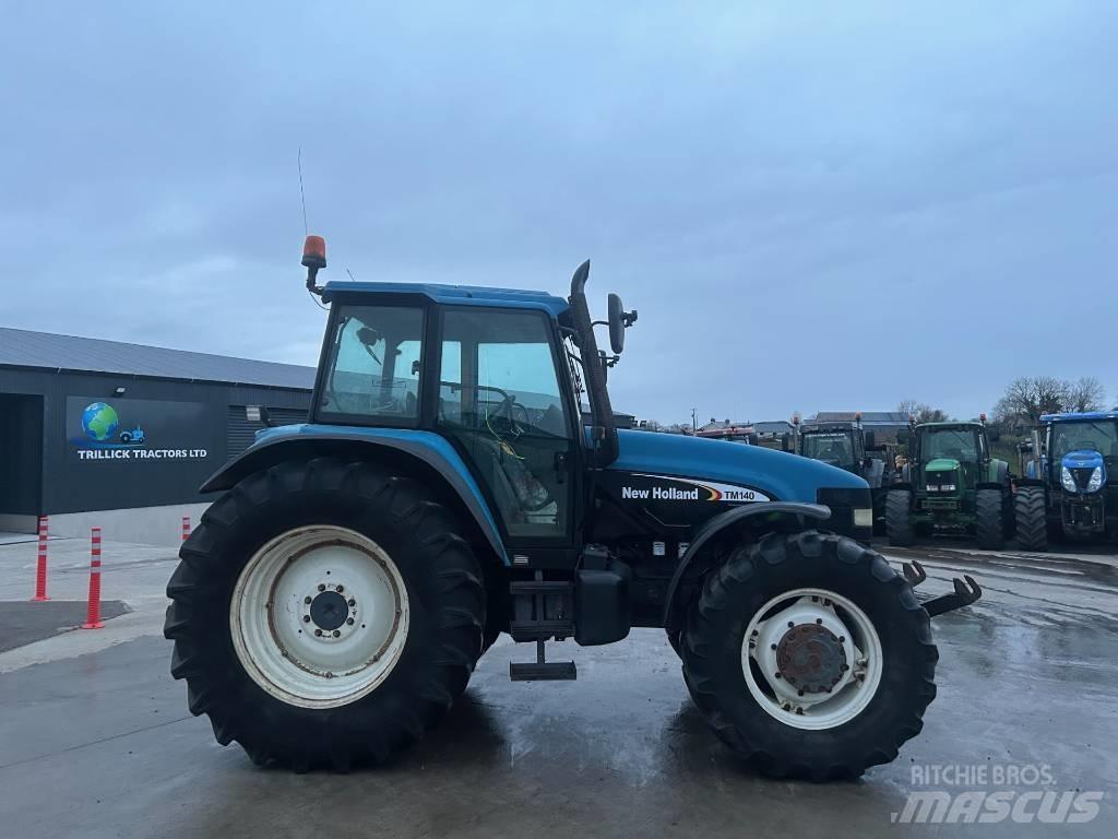 New Holland TM 140 Traktoren