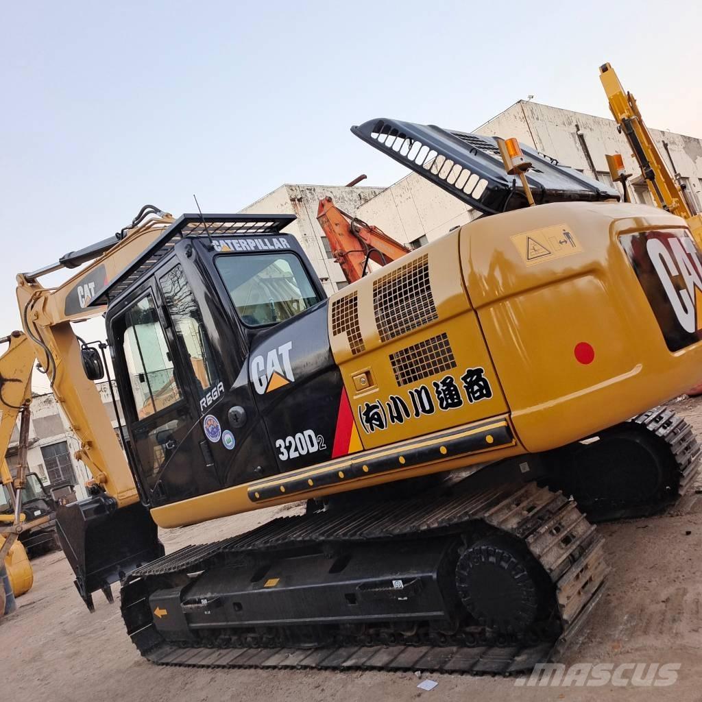 CAT 320 D2L Raupenbagger