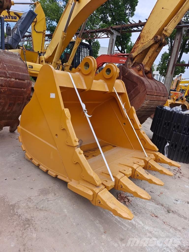Komatsu PC 200-8N1 Raupenbagger