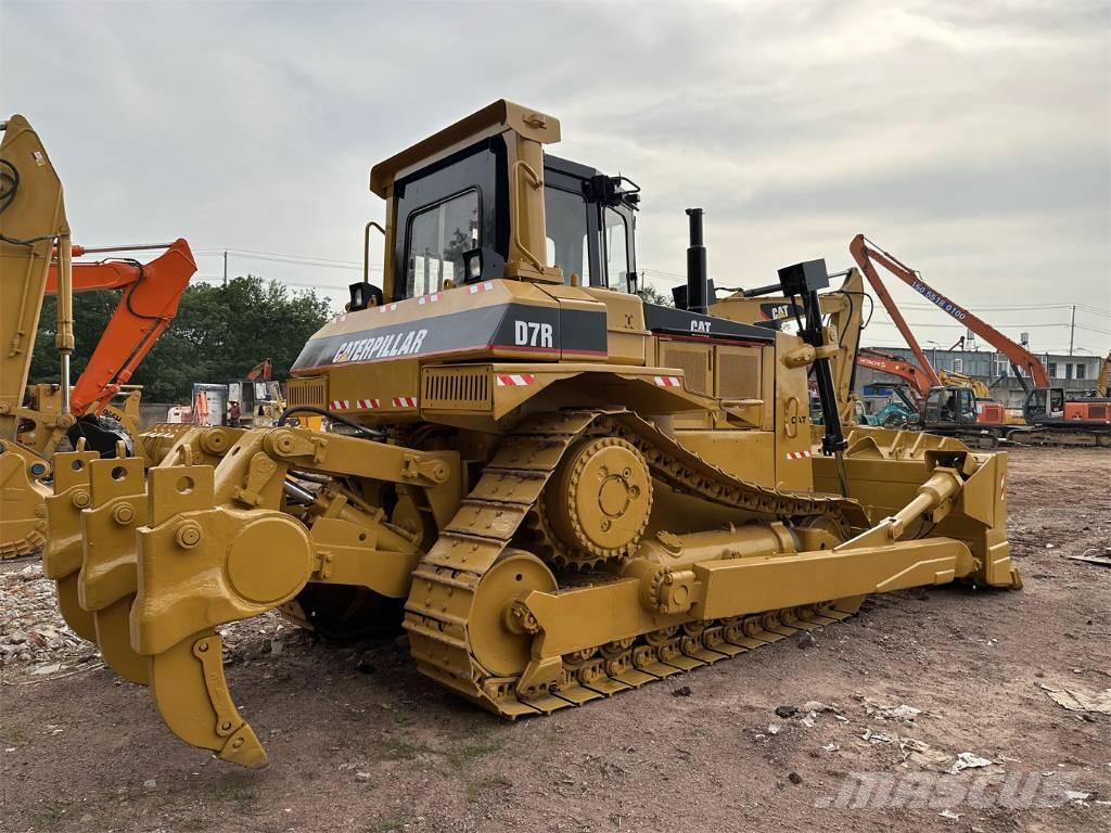 CAT D7R Bulldozer