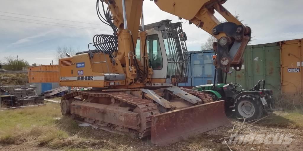 Liebherr R 932 T Spezialbagger