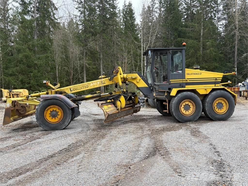 Lokomo AH 152 Grader