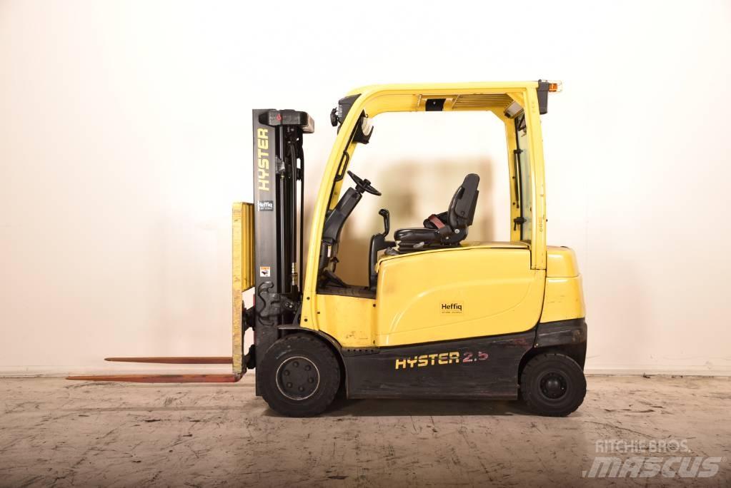 Hyster J 2.5 XN Elektro Stapler