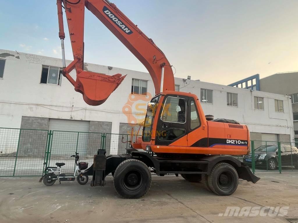 Doosan DH210W-7 Mobilbagger