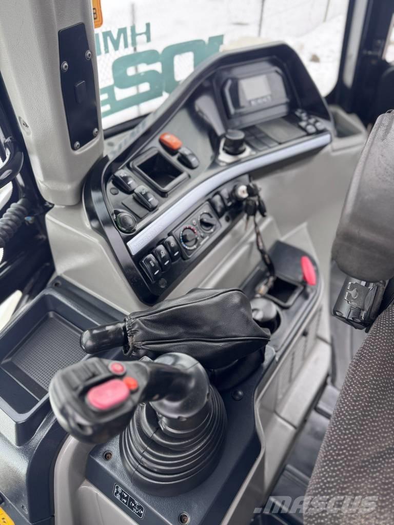 Hidromek HMK 102 B Baggerlader