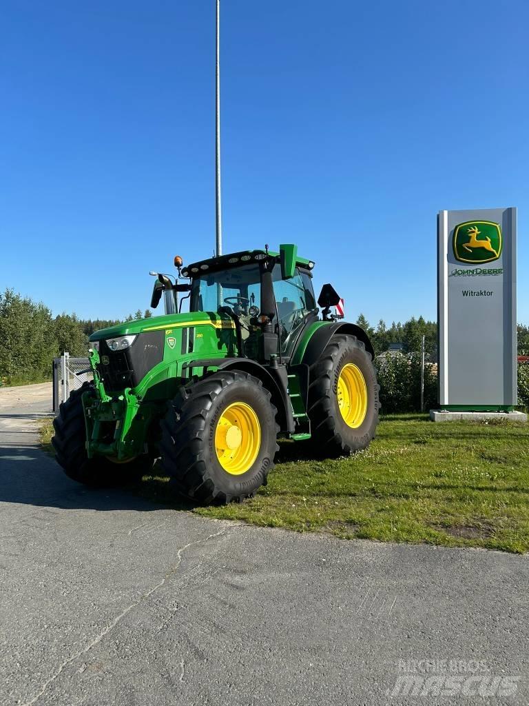John Deere 6R250 Traktoren