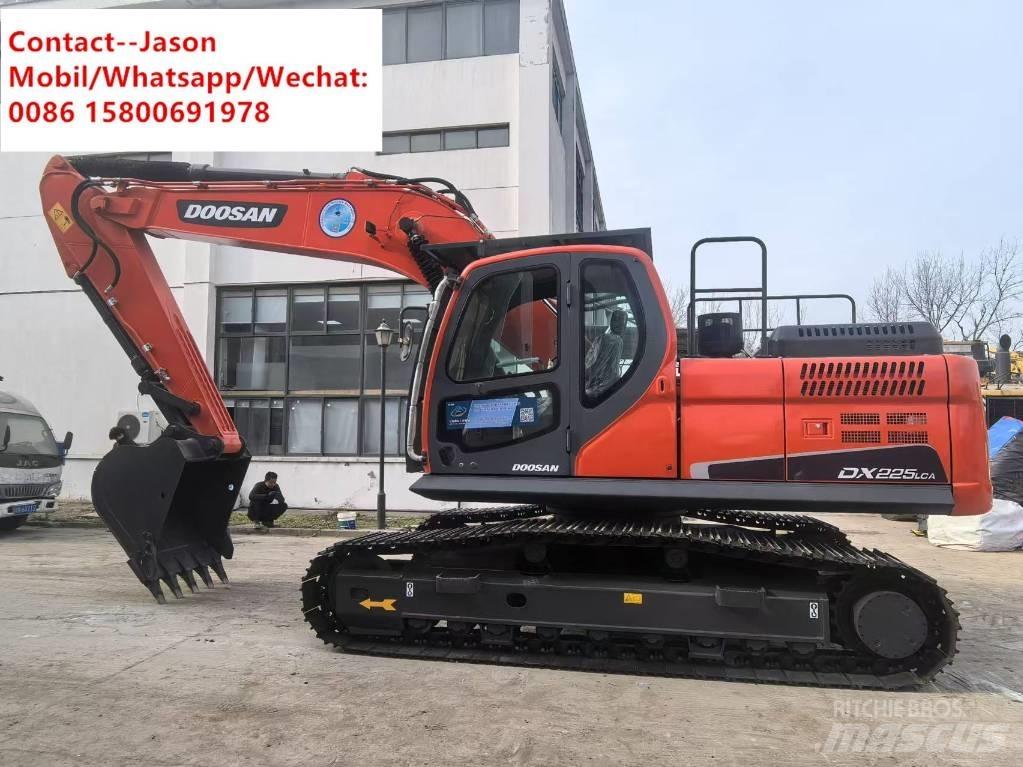 Doosan DX 225 LCA Raupenbagger