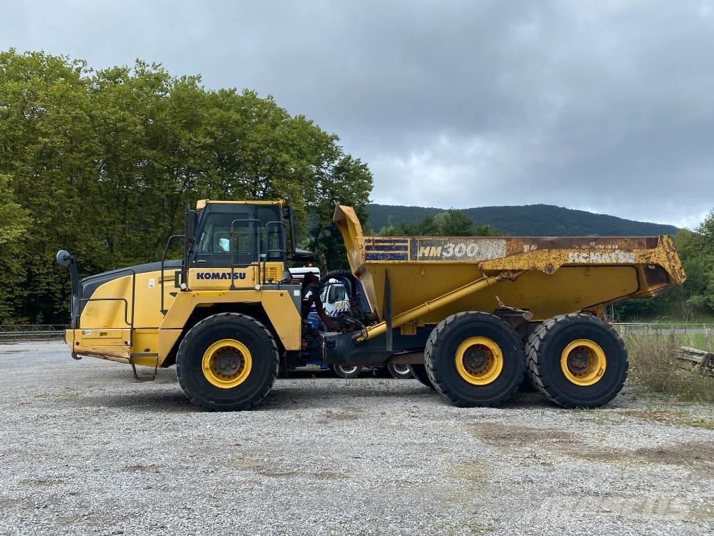 Komatsu HM 300-3 Dumper - Knickgelenk