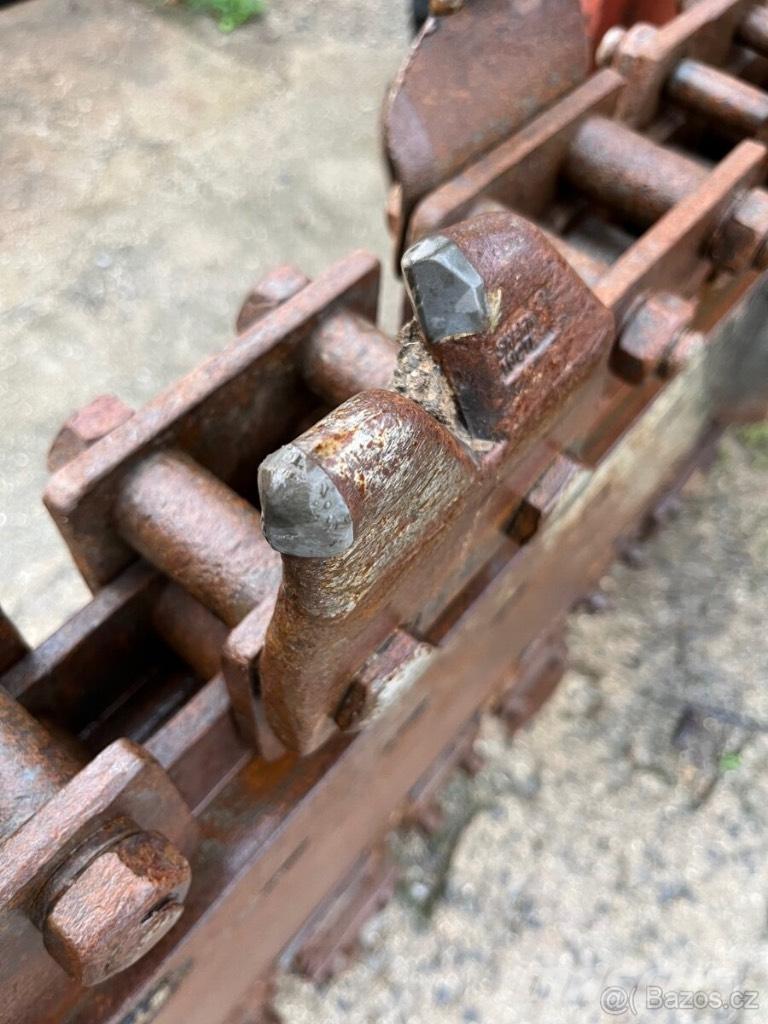 Ditch Witch RT80Q Grabenfräse