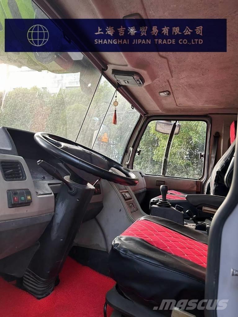 Zoomlion ZAT 2200 V All-Terrain-Krane