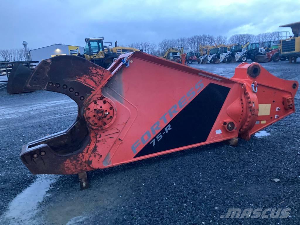  Fortress FS75 Pulverisierer