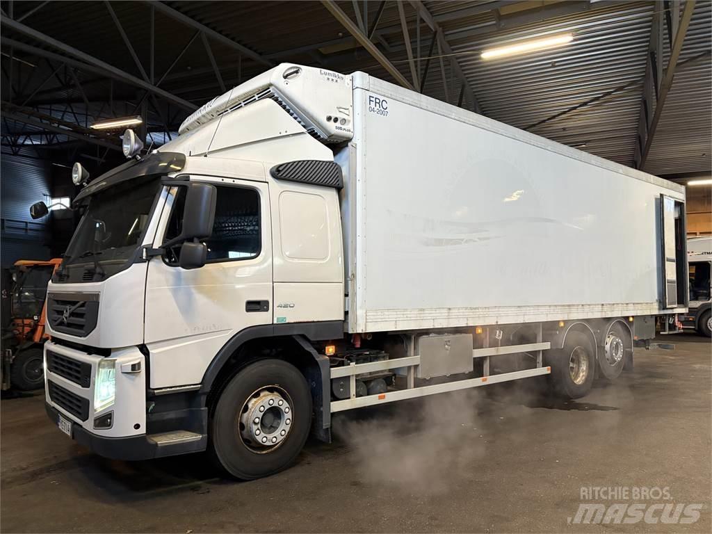 Volvo FM13 6x2 Kastenaufbau