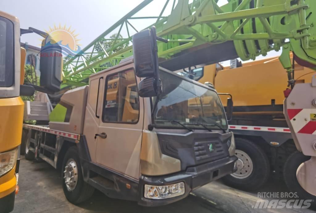 Zoomlion ztc 251v All-Terrain-Krane