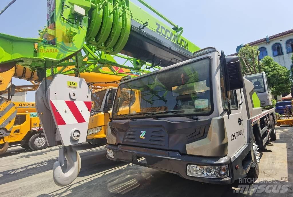Zoomlion ztc 251v All-Terrain-Krane
