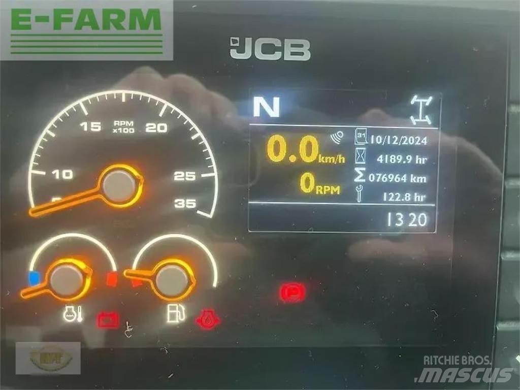 JCB fastrac 4220 Traktoren