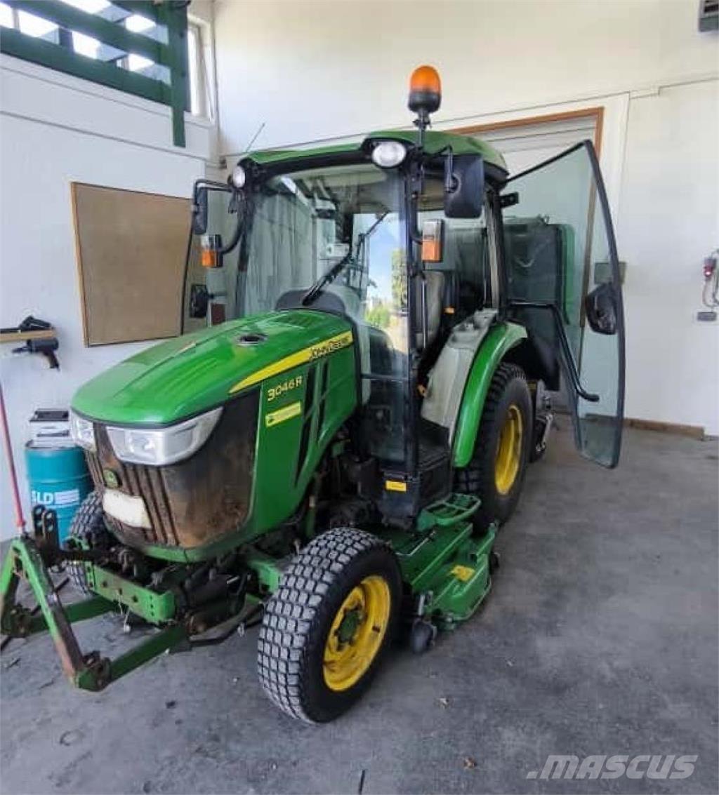 John Deere 3046R Kleintraktoren
