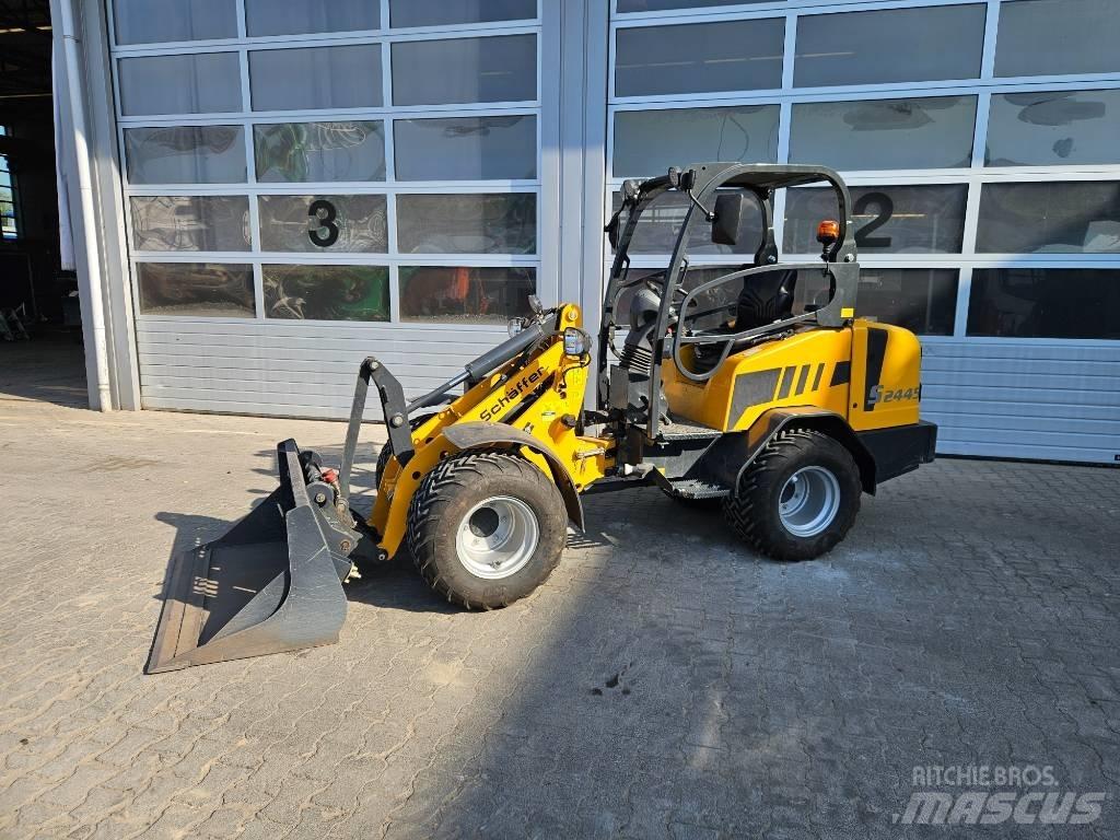 Schäffer 2445S Minilader