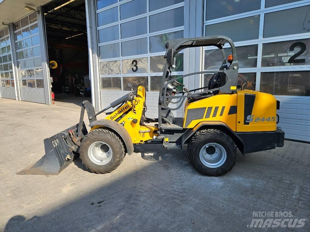 Schäffer 2445S Minilader