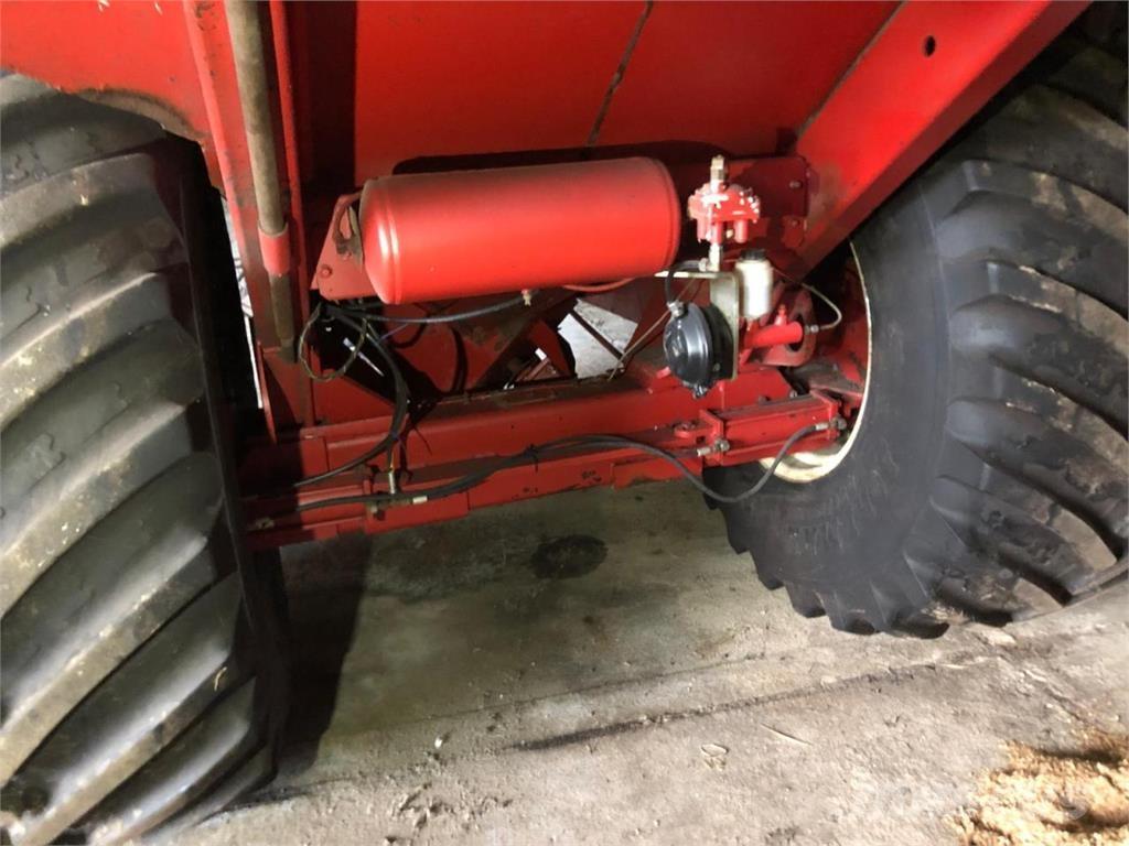 Horsch UW 160 Getreideanhänger