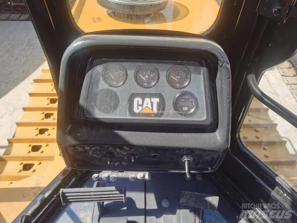 CAT D 5 K Bulldozer
