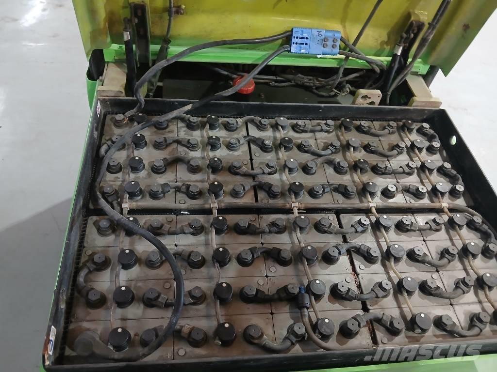 Clark GEX 25 Elektro Stapler