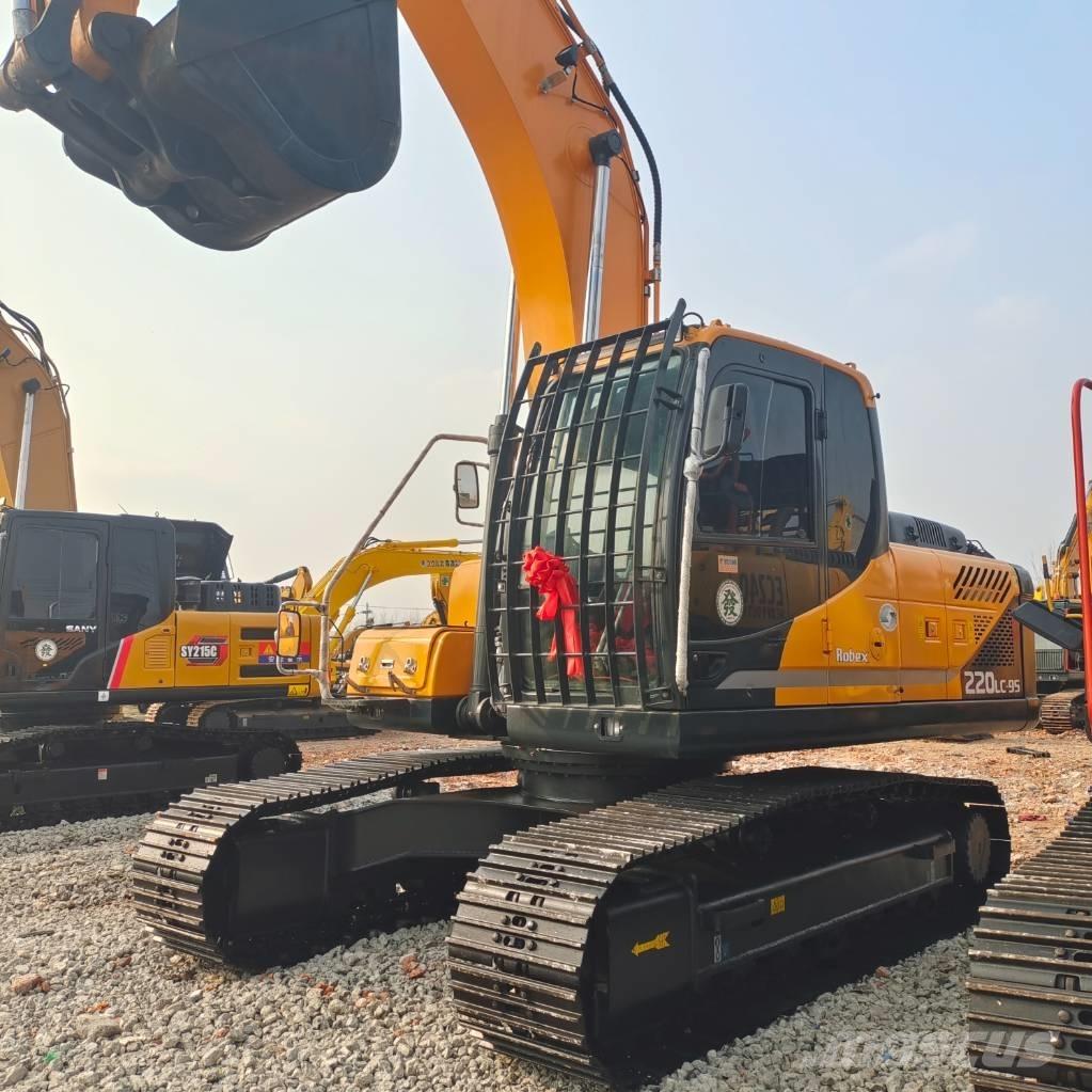 Hyundai R220LC-9S Raupenbagger