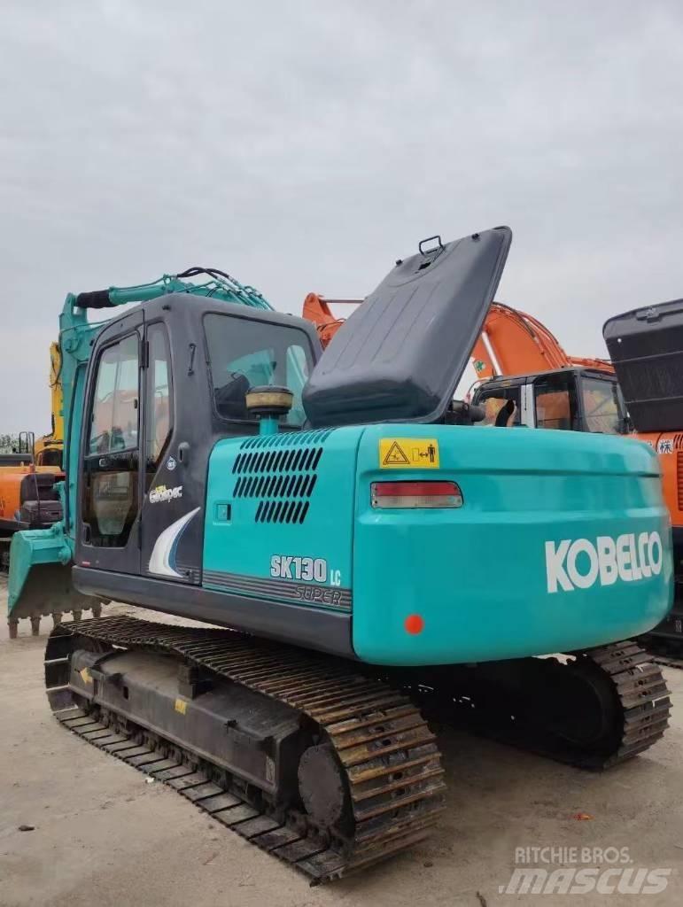 Kobelco 130 Raupenbagger
