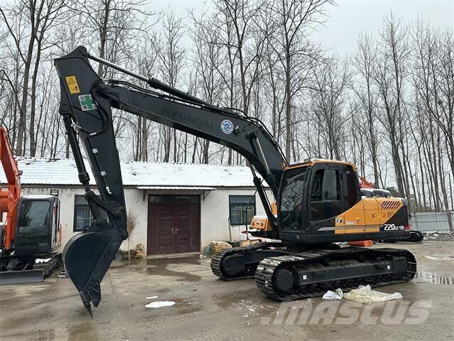 Hyundai R220LC-9S Raupenbagger