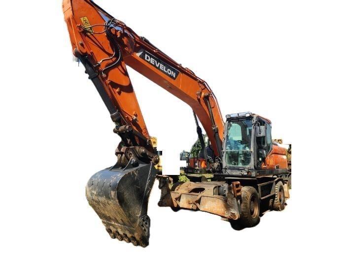 Doosan DX 210 W Mobilbagger