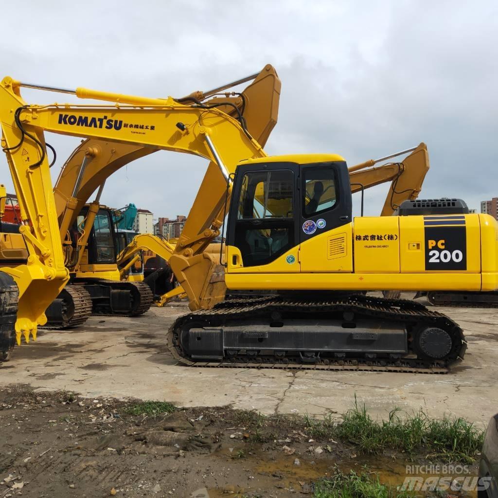 Komatsu PC200-7 Raupenbagger