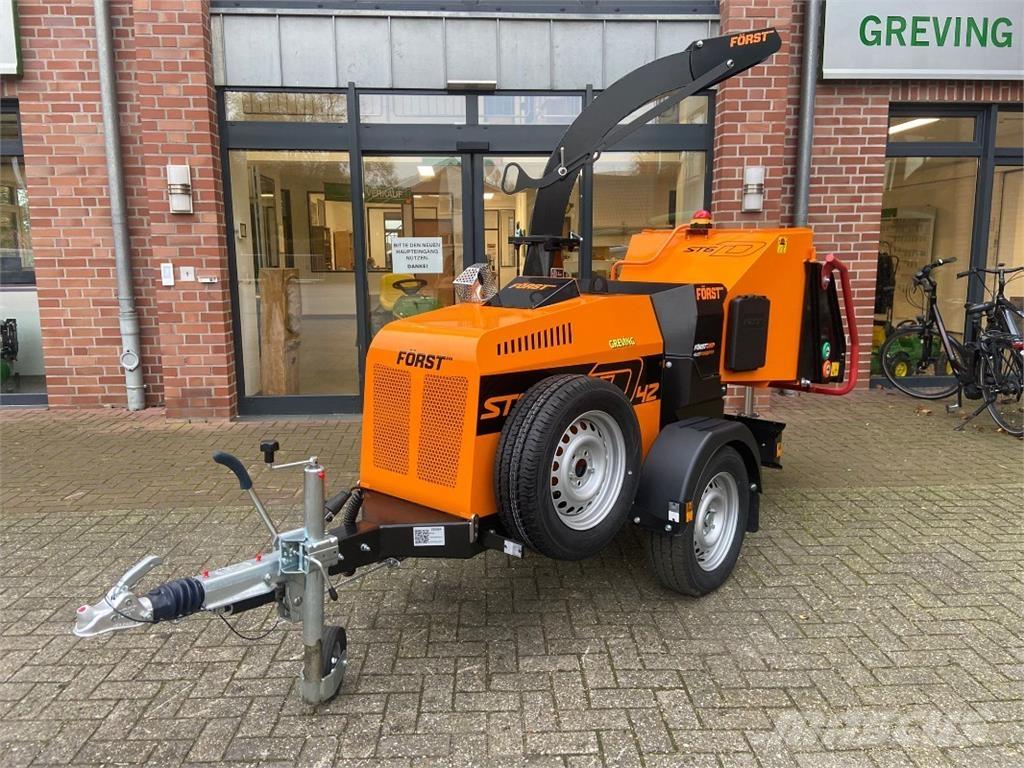  Först ST6D.24 Selbstfahrende Häcksler