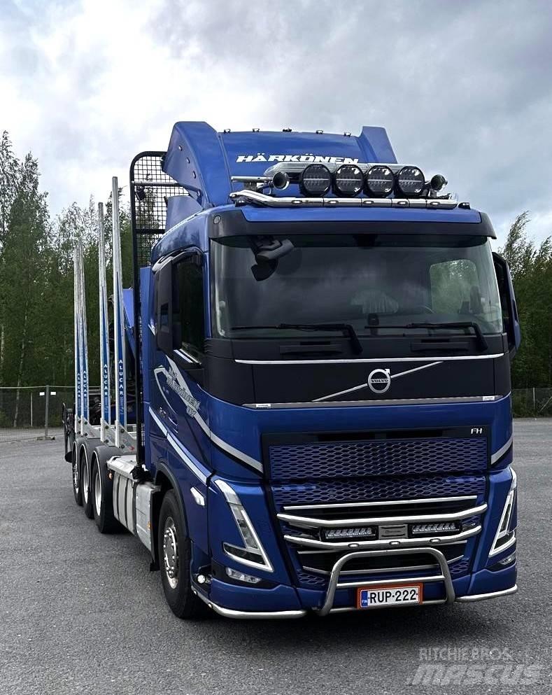 Volvo FH 12 Holzfahrzeuge