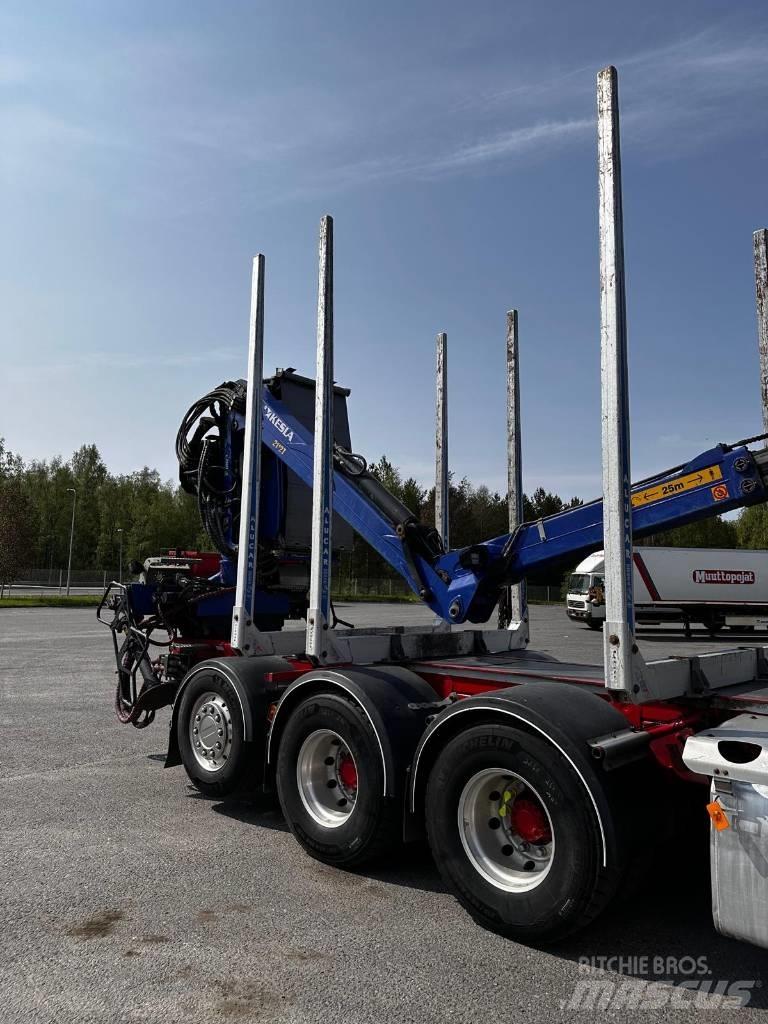 Volvo FH 12 Holzfahrzeuge