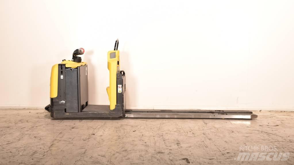 Hyster LO 2.0 Niederhub-Kommissionierer