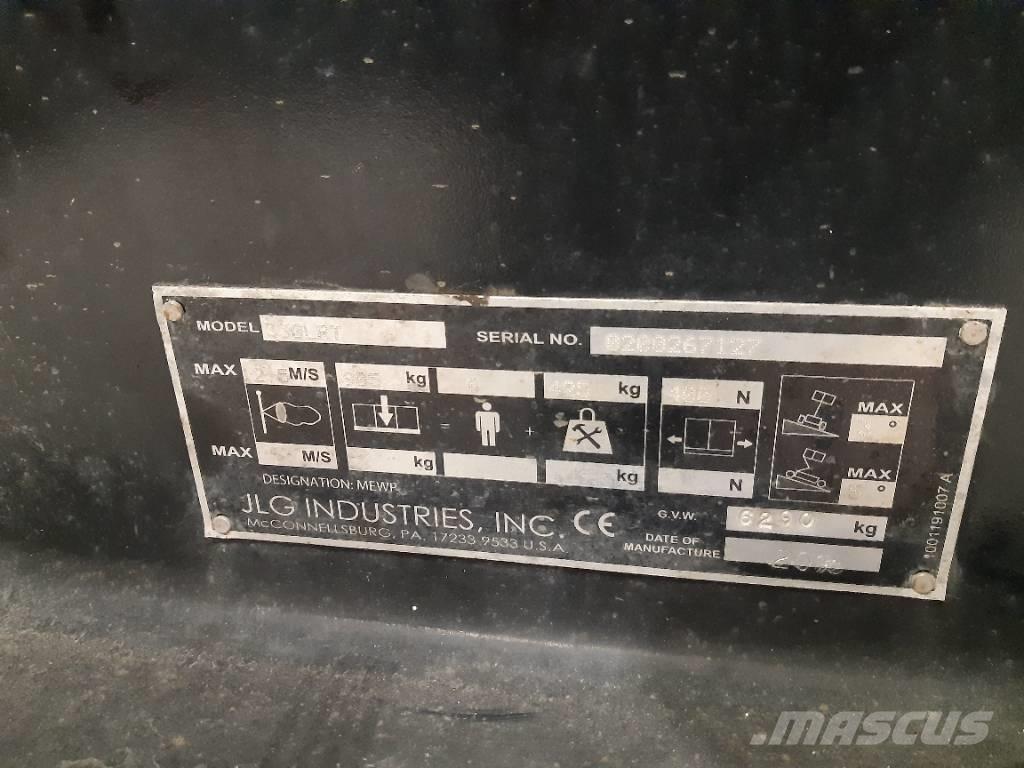 JLG 330 LRT Scheren-Arbeitsbühnen