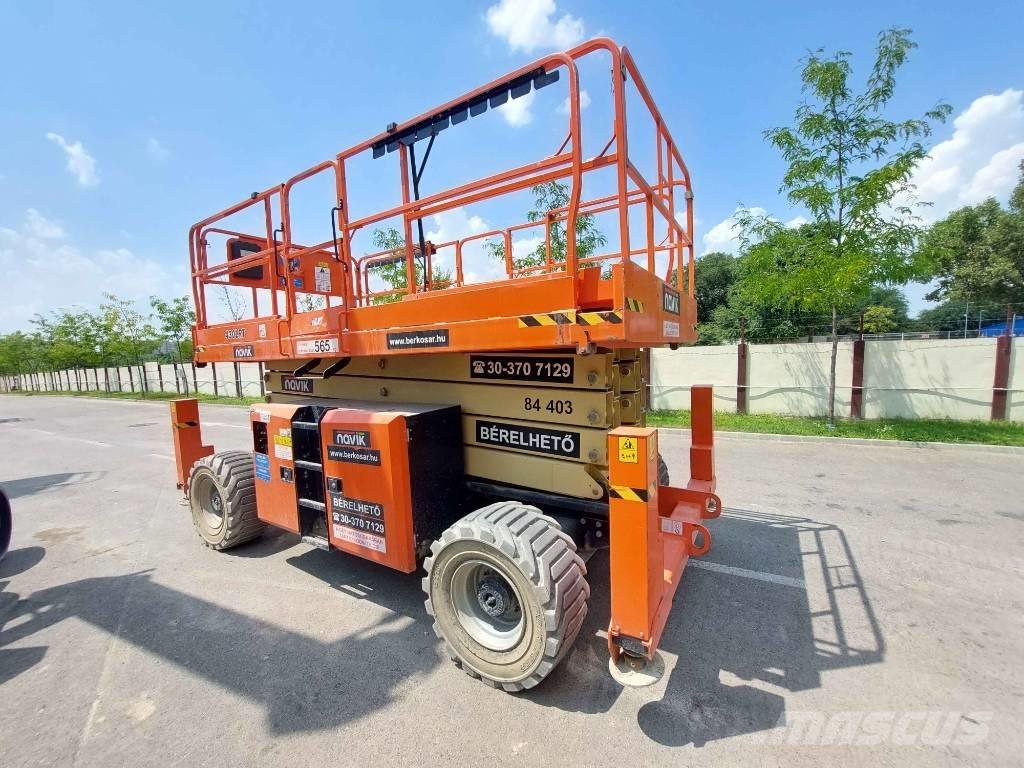 JLG 330 LRT Scheren-Arbeitsbühnen