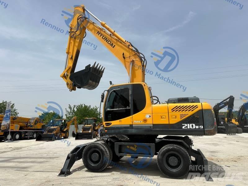 Hyundai R210W-9 Mobilbagger