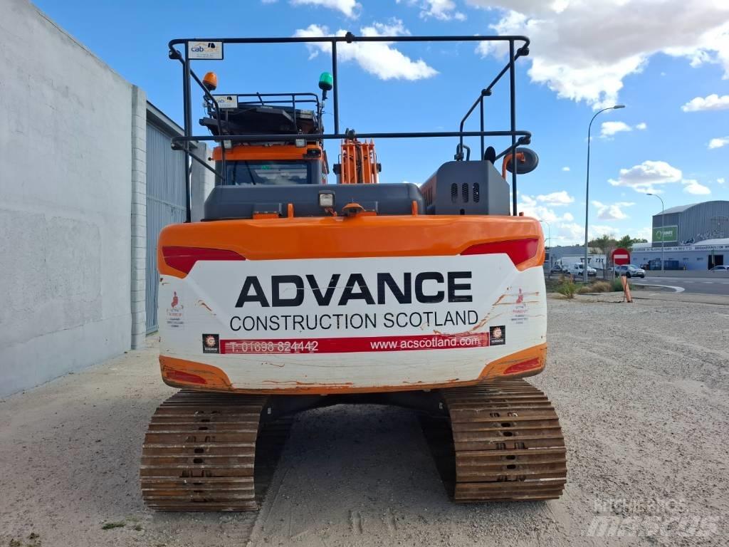 Doosan DX 140LC-5 Raupenbagger